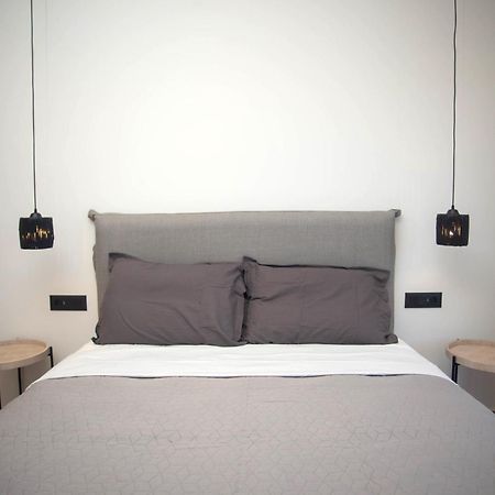 Marea Luxury Suites - Tramontana Koríthion Esterno foto