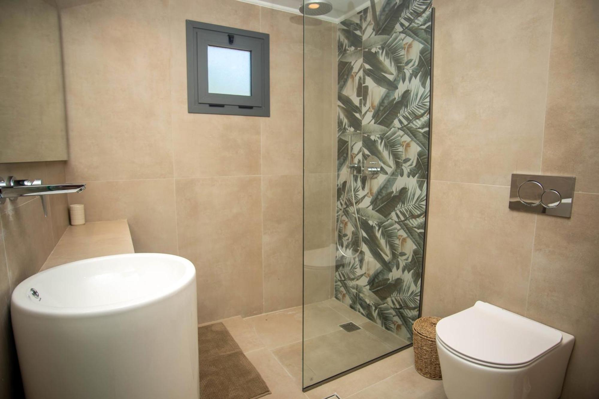 Marea Luxury Suites - Tramontana Koríthion Esterno foto